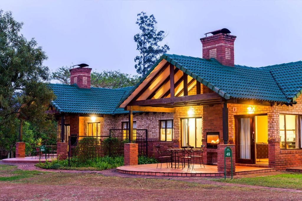 ווייט ריבר Thyme Inn On Greenway מראה חיצוני תמונה